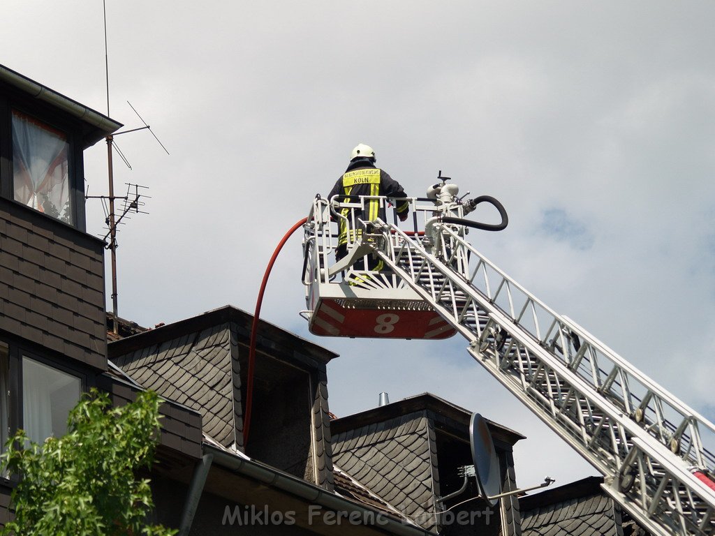 Dachstuhlbrand Koeln Kalk Kalker Hauptstr   P239.JPG